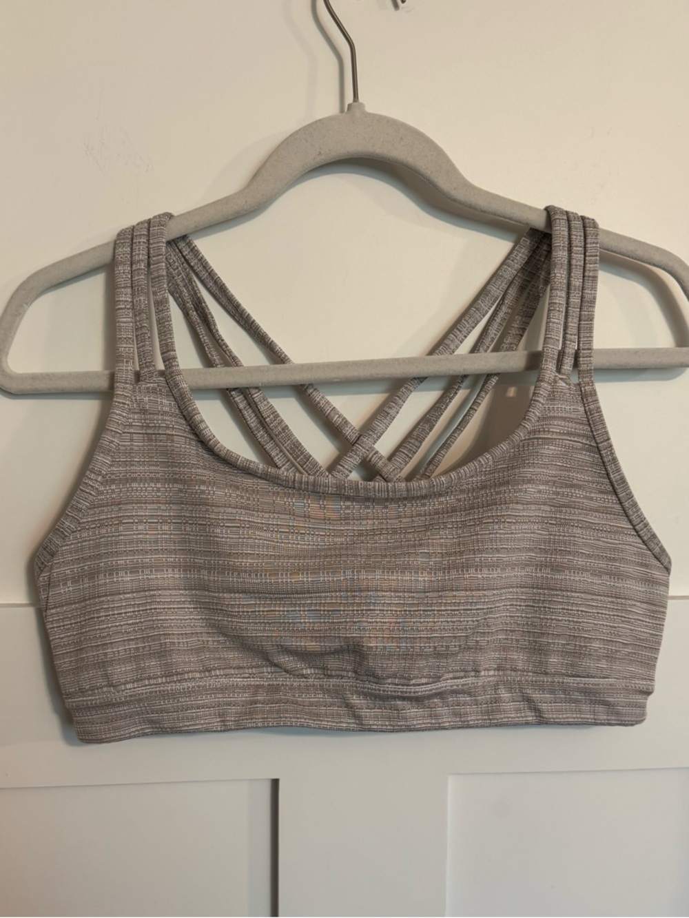 Athleta Heathered Light Gray Strappy Sports Bra